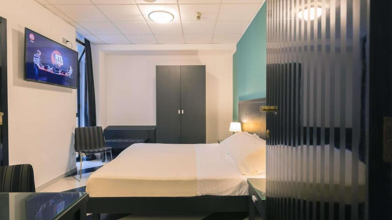 Executive Business Hotel