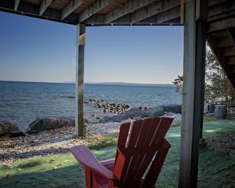 Jamrock Shores - Meaford - Patio