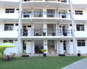 Desarrollo Turistico - Oaxtepec - Будівля