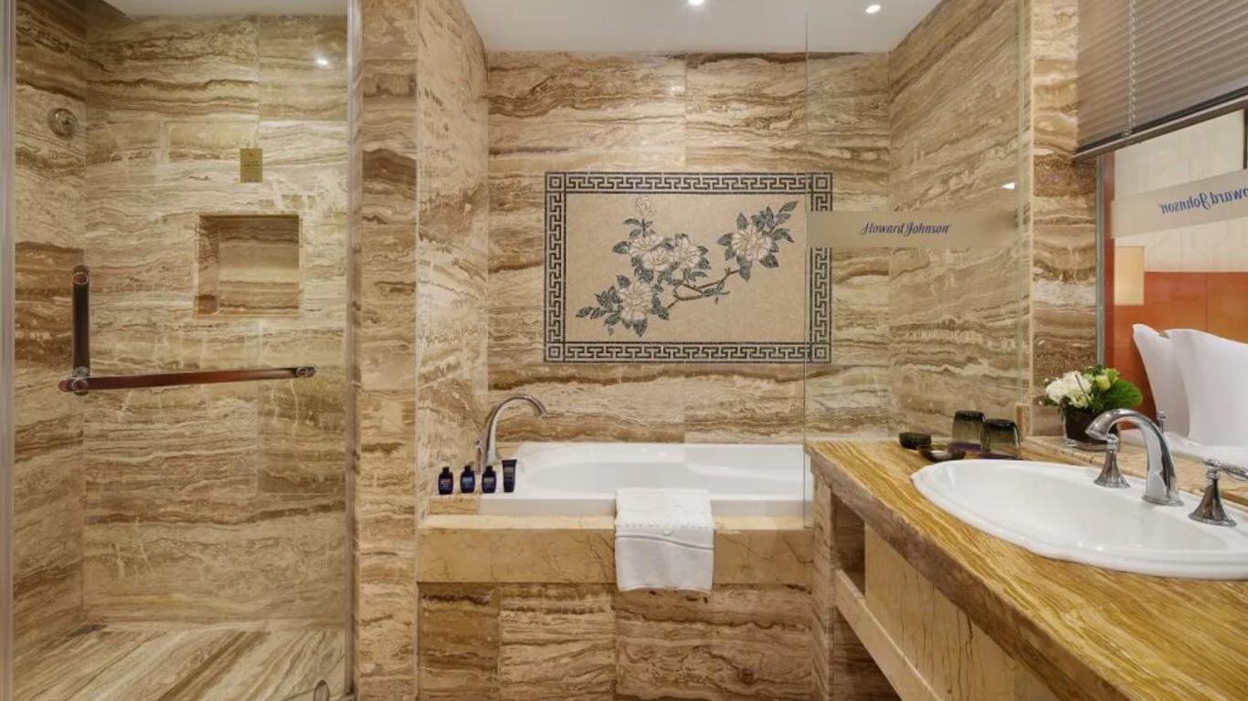 Howard Johnson by Wyndham Tianyuan Resort Jiuzhaigou