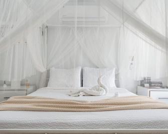 ATOAS - Lovely Vacation Retreat with Pool and Jacuzzi 5 min to Boqueron and Beaches - Cabo Rojo - Habitación
