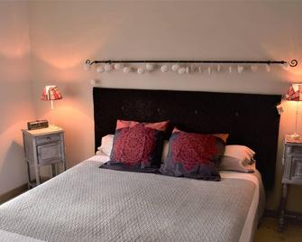 Ardèche, Gîtes, Tout Confort, Piscine Intérieure, Rivière, Cadre Exceptionnel - Empurany - Habitación