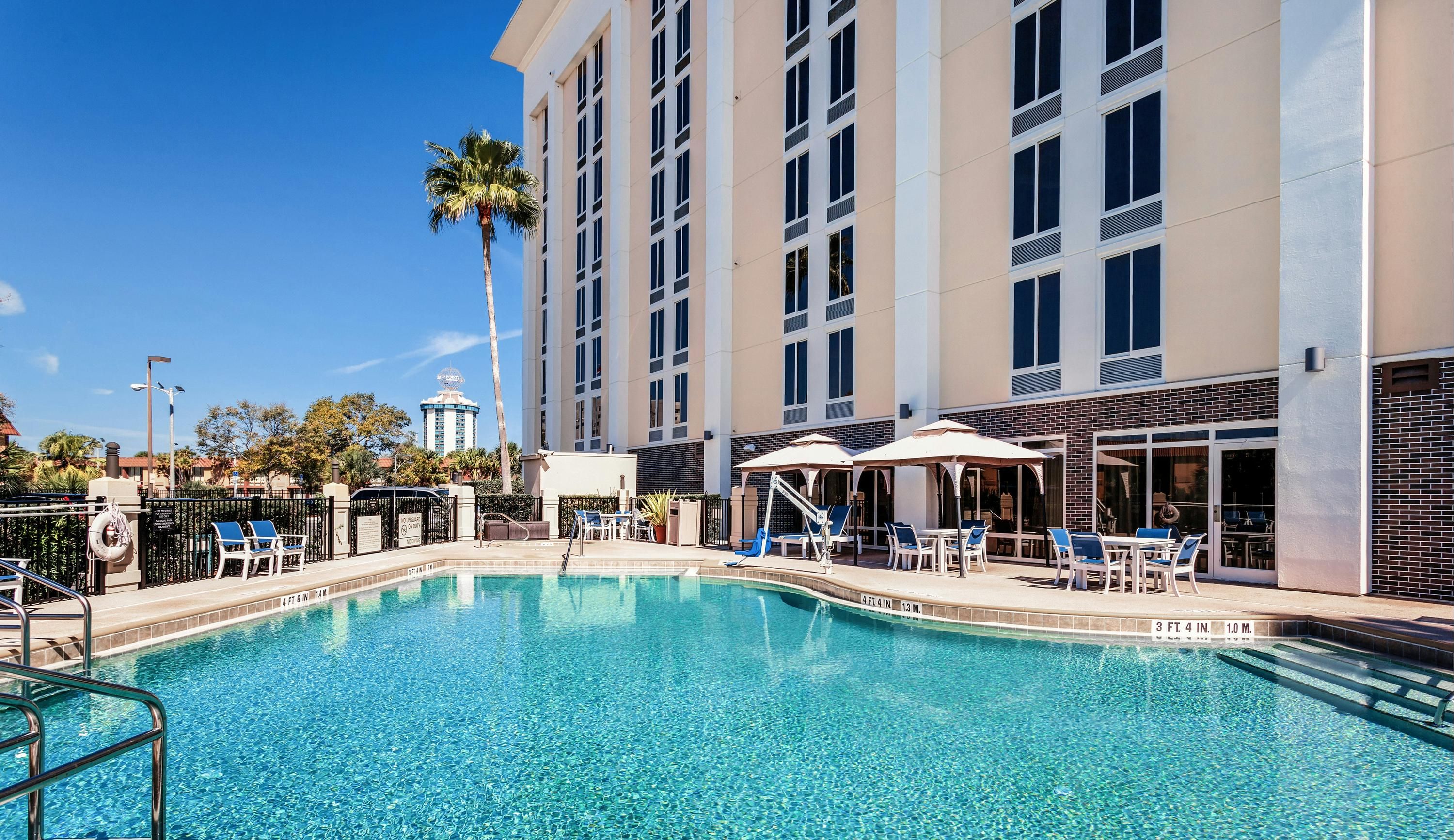 Hampton Inn Orlando Near Universal Blvd/International Dr - אורלנדו - בריכה