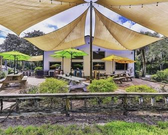 Tiny home in Inverness! - Inverness - Patio