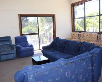 SJ Hostel - Rosevears - Sala de estar