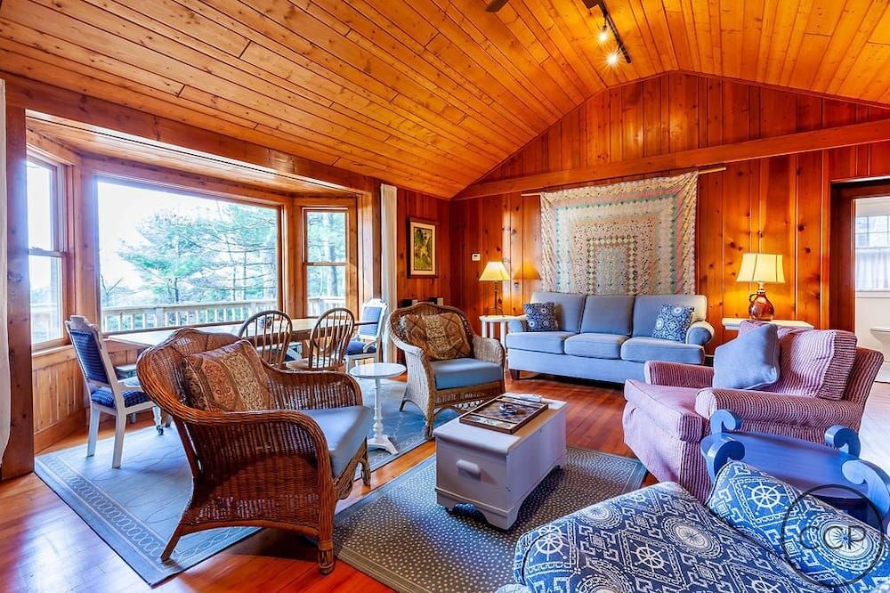Mid Oaks Cottage - Montague - Sala de estar