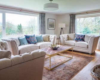 Scarsdale, Pet Friendly, Luxury Holiday Cottage In Crosthwaite - Kendal - Pokój dzienny