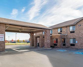 Quality Inn Noblesville-Indianapolis - Noblesville - Edificio