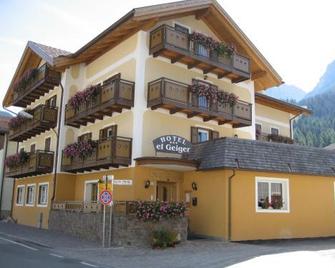 Hotel El Geiger - Pozza di Fassa - Edificio