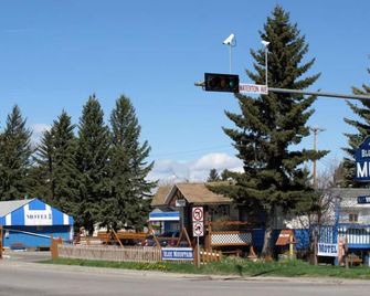 Blue Mountain Motel - Pincher Creek
