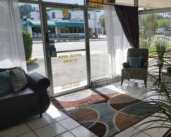 Parkway Inn Airport Motel - Miami Springs - Lobby