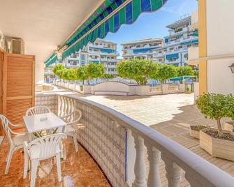 1 Bedroom Amazing Apartment In La Mata - Torrevieja - Balcony