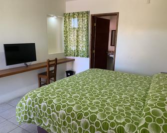 Hotel Posada Don Ramon - Zacatlán - Bedroom