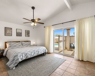 The Sunny Side House - Palm Springs - Chambre
