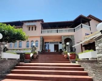 Polychrono Beach Hotel - Polychrono - Budynek