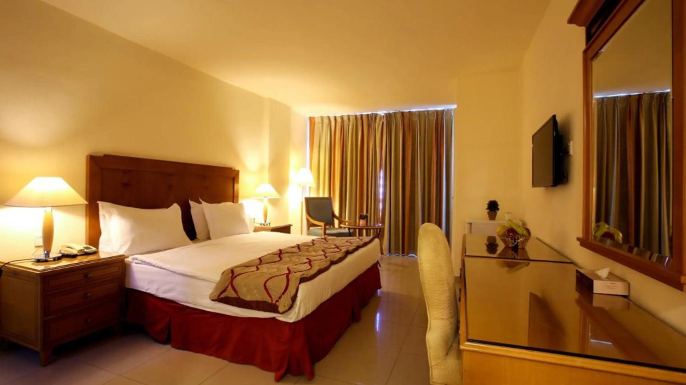 Mina Hotel