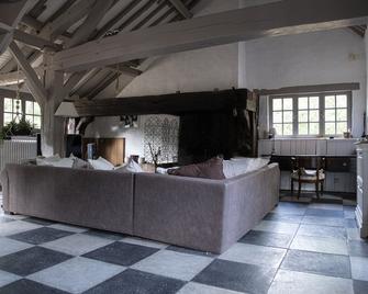 Private hunting lodge - in the heart of Sologne ponds - Neung-sur-Beuvron - Sala de estar