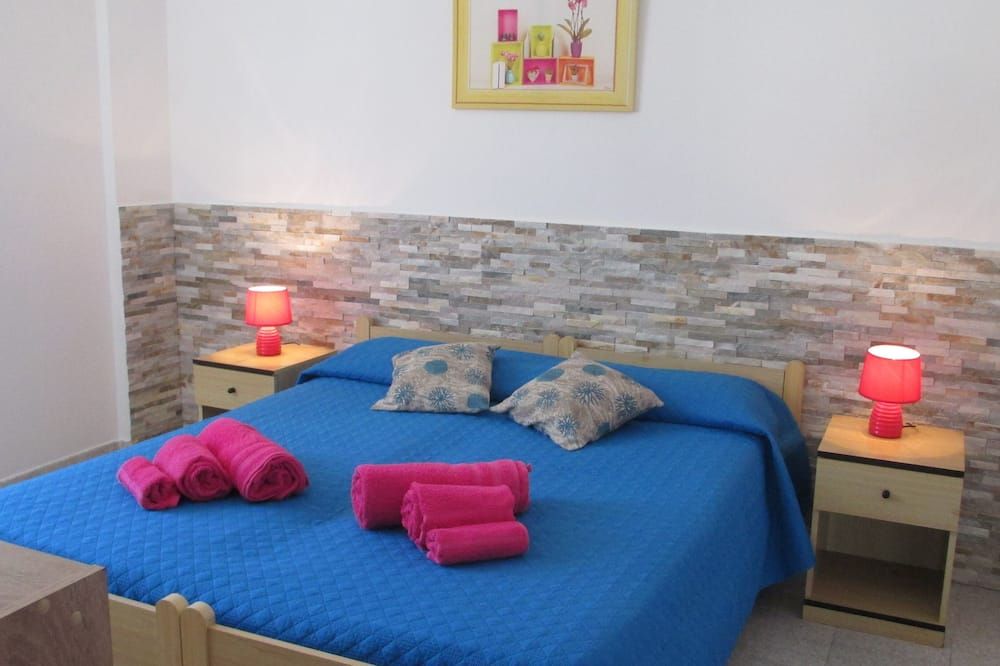 Green house a stone's throw from the sea - كالا غونونى - غرفة نوم