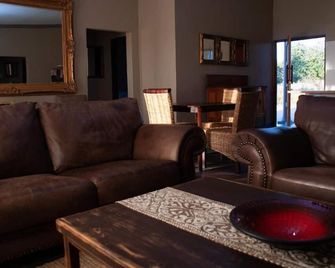 Casa de la Presa 2 - Polokwane - Living room