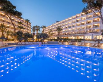 Leonardo Royal Hotel Ibiza Santa Eulalia - סנטה אוולאריה דס ריו - בריכה