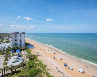 Oceanfront Penthouse 11b - Ormond Beach - Playa