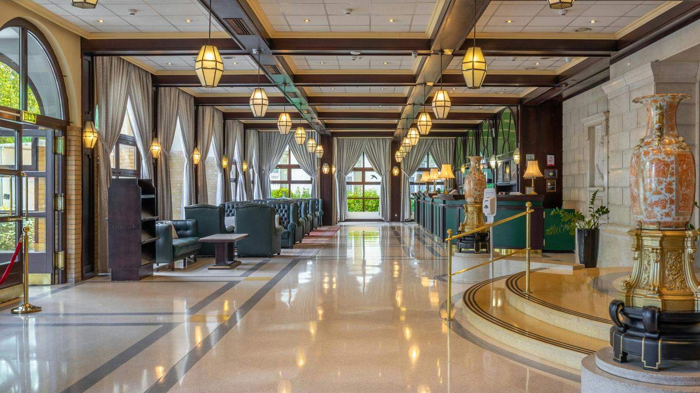 Ensana Grand Margaret Island