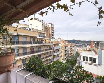 Ático, terraza y Barbacoa - Barcelona - Balcón