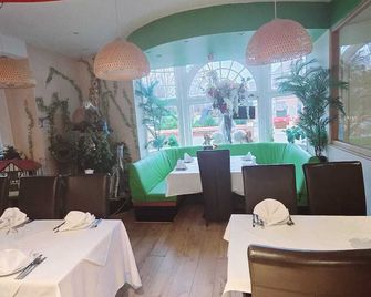 Kingswood Hotel - Maidenhead - Restaurace