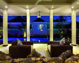 D&G Villas Nusa Dua - South Kuta - Hol