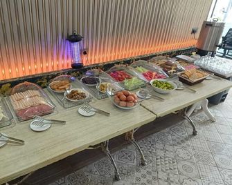 Stone Hotel Belek - Belek - Buffet