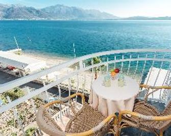 Hotel Azzurro - Hercegnovi - Balcon