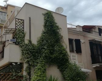 B&b San Francesco Pescara Centro - Pescara - Outdoor view