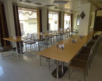 Hotel Shri Hari Prem - Nāthdwāra - Restaurante