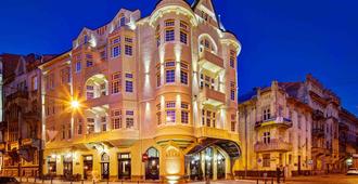 Hotel Atlas Deluxe - Lviv - Κτίριο