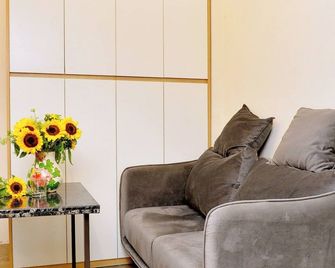 Era Apartment Nguyen Trai - האנוי - סלון