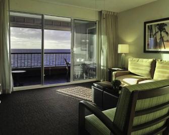 The Point at Poipu by Diamond Resorts - Koloa - Living room