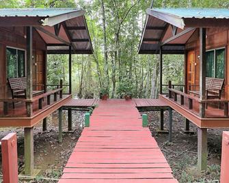 Nature Lodge Kinabatangan - Kampung Bilit - Patio