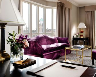 Intercontinental Hotels Dublin By IHG - Dublin - Lounge