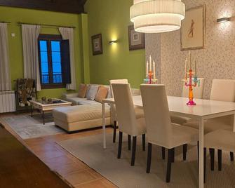 Un duplex con encanto - Jaca - Dining room