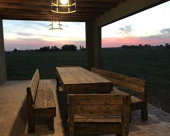 Casa de Polo with pool - Colón - Patio