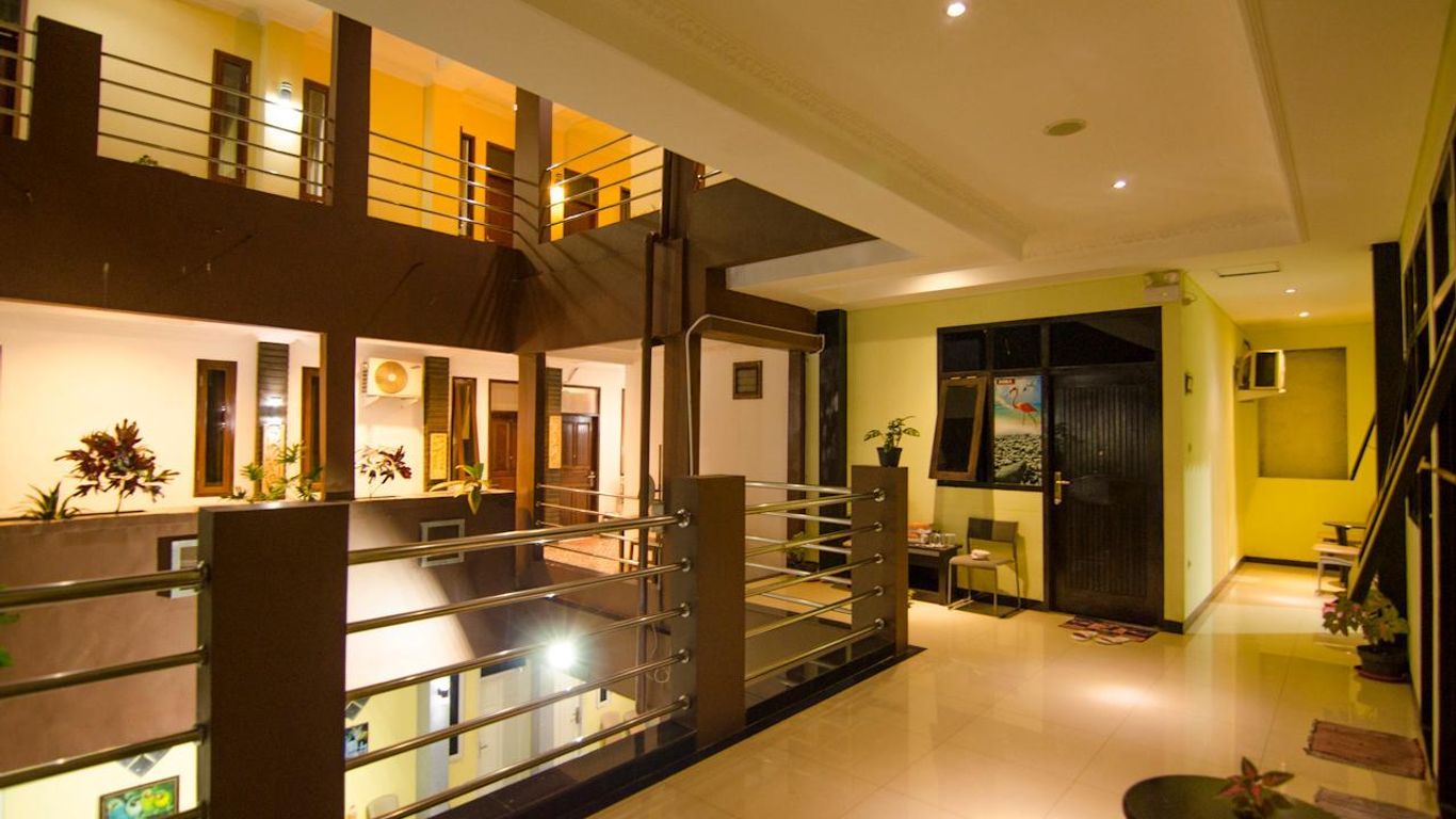 Hotel Salon Fora & Longhill Cafe Fora