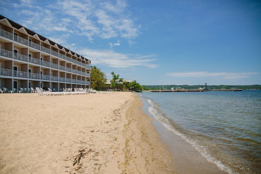 Bayshore Resort - Traverse City