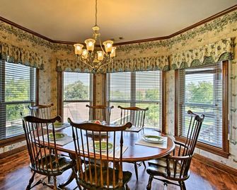 Private Dock w/ Lift: Waterfront New Orleans Home! - New Orleans - Yemek odası