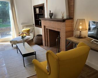The Domaine De Bel-Air: Solognote Charm And Authenticity - Salbris - Living room
