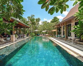 Coco Retreat Phuket Resort & Spa - Chalong - Pool