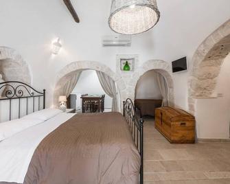 Trulli-eu Guesthouse Alberobello - Alberobello - Camera da letto