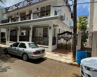Placid Suites - San Juan - Gebouw