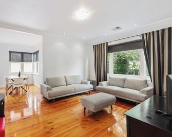 The Commodore - Mount Gambier - Sala de estar