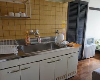 Cubic.30 - Hiroshima - Kitchen