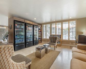 Best Western Oceanside Inn - אושנסייד - טרקלין